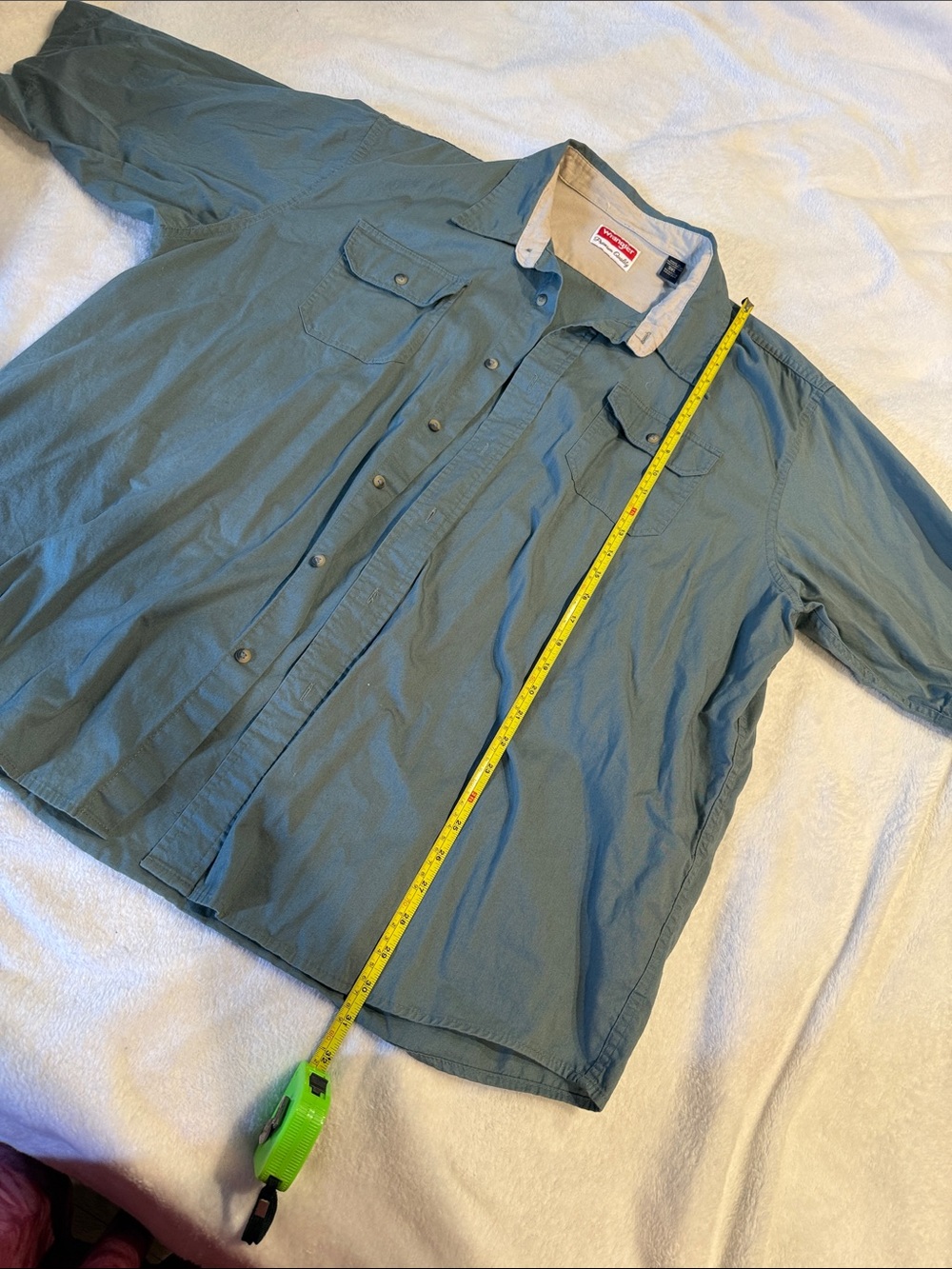Wrangler Men's Light Blue Shirt with Collar Trim